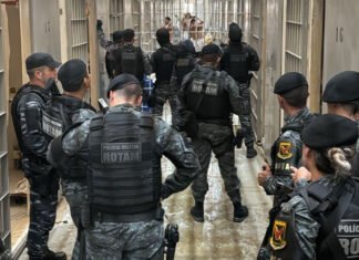 Operação Raio Limpo apreende 71 celulares e drogas na Penitenciária Central do Estado em Cuiabá