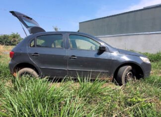 SINOP: policia encontra corpo em porta-malas de carro abandonado; faca cravada nas costas