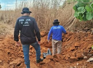 Área periciada após encontro de corpos em Cocalinho