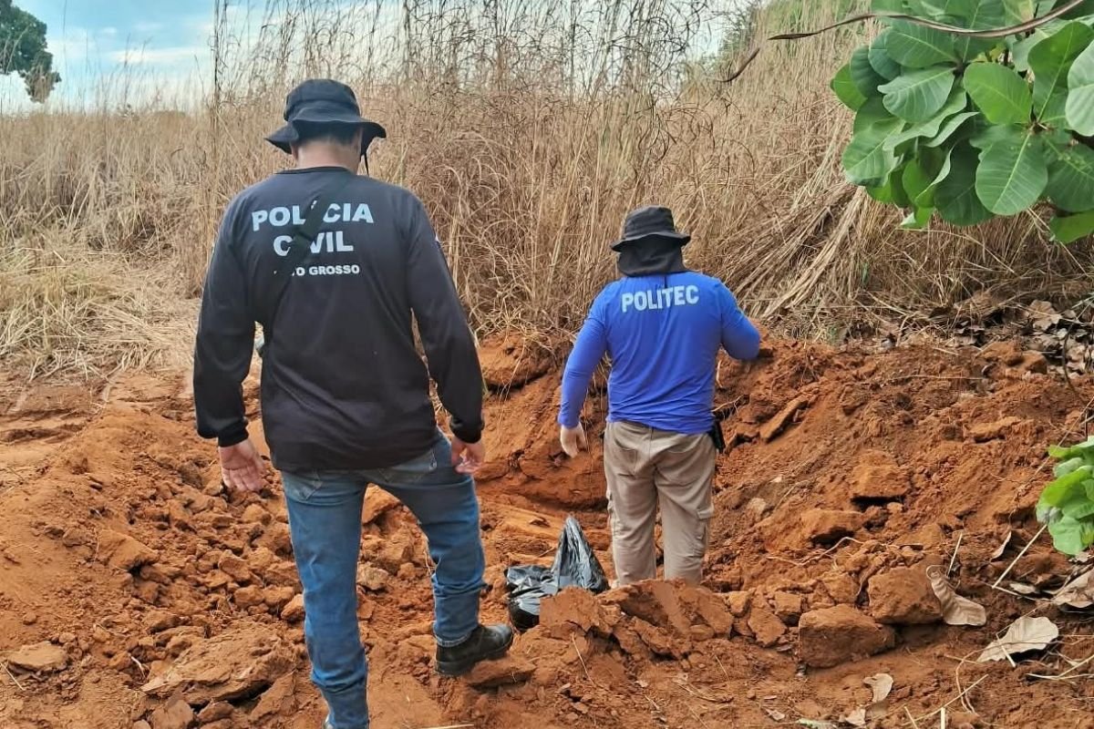 Área periciada após encontro de corpos em Cocalinho