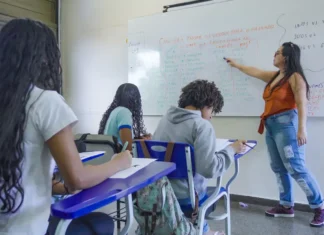 Mais de 10 mil professores são selecionados via Prova Nacional Docente Mais de 10 mil professores são selecionados via Prova Nacional Docente