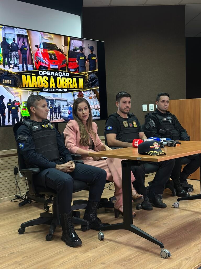 Operação policial em Sinop com viaturas e equipes em ação