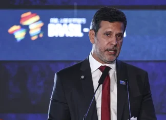 MEC irá pedir investigação de ameaças a universidades em redes sociais MEC irá pedir investigação de ameaças a universidades em redes sociais