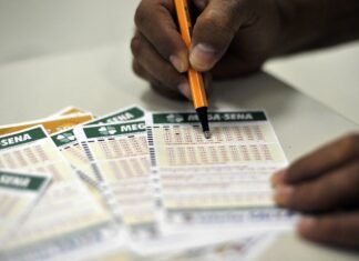 Mega-Sena acumula para R$ 170 milhões; confira os números sorteados Mega-Sena acumula para R$ 170 milhões; confira os números sorteados