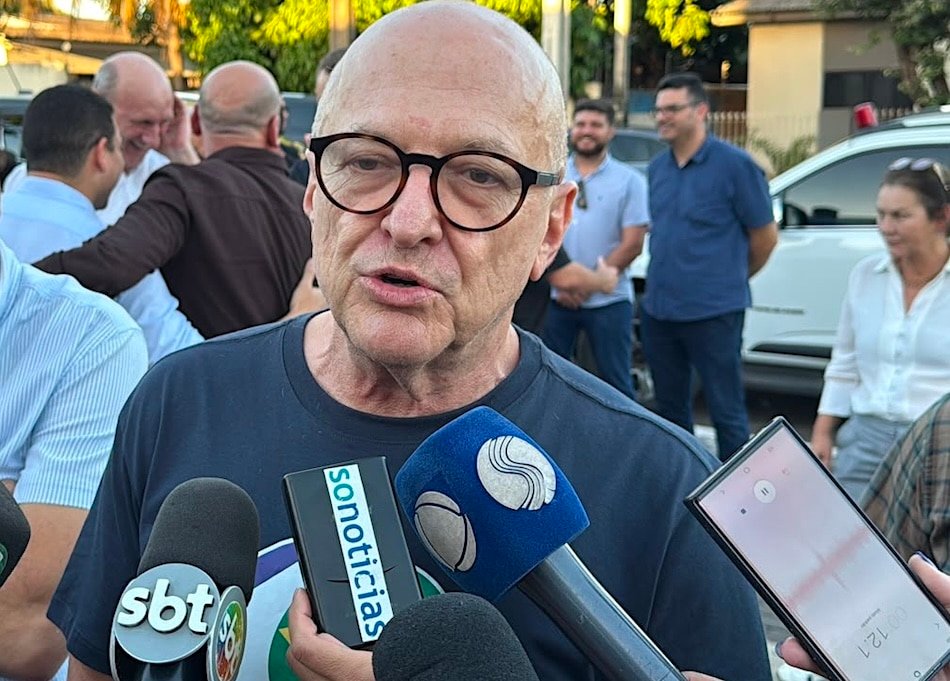 Otaviano Pivetta em evento público