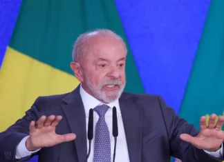 Lula defende redução da maioridade penal para crimes hediondos Lula defende redução da maioridade penal para crimes hediondos