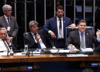Alcolumbre retira PEC da Segurança Pública da pauta do Senado Alcolumbre retira PEC da Segurança Pública da pauta do Senado