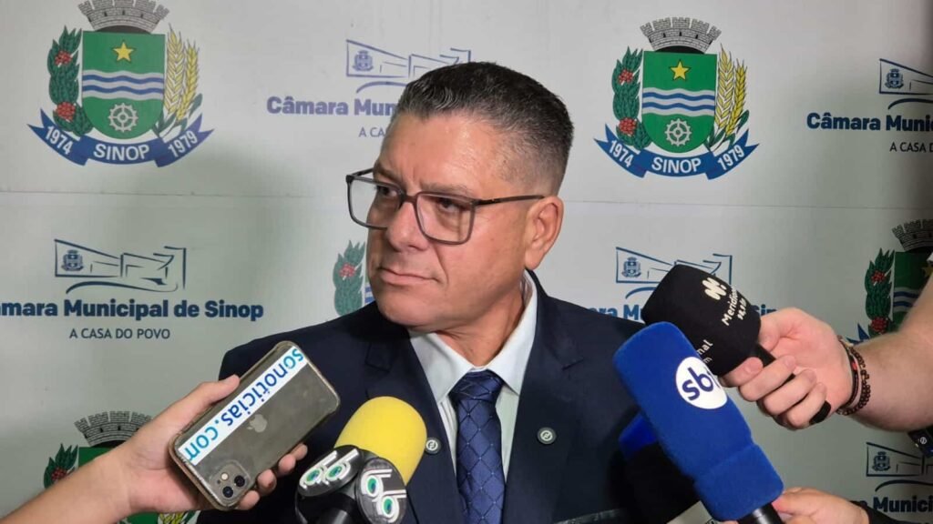 Sessão da Câmara de Sinop que elegeu a nova mesa diretora